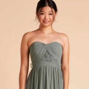 A NEW FLOWY, ETHEREAL BRIDESMAID DRESS YOU CAN WEAR IN MULTIPLE WAYS Size Large